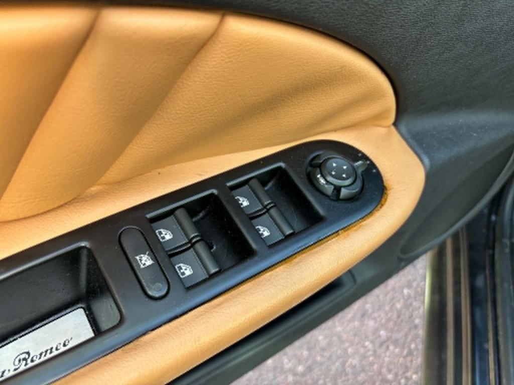 Alfa Romeo 159 2.2 jts sport