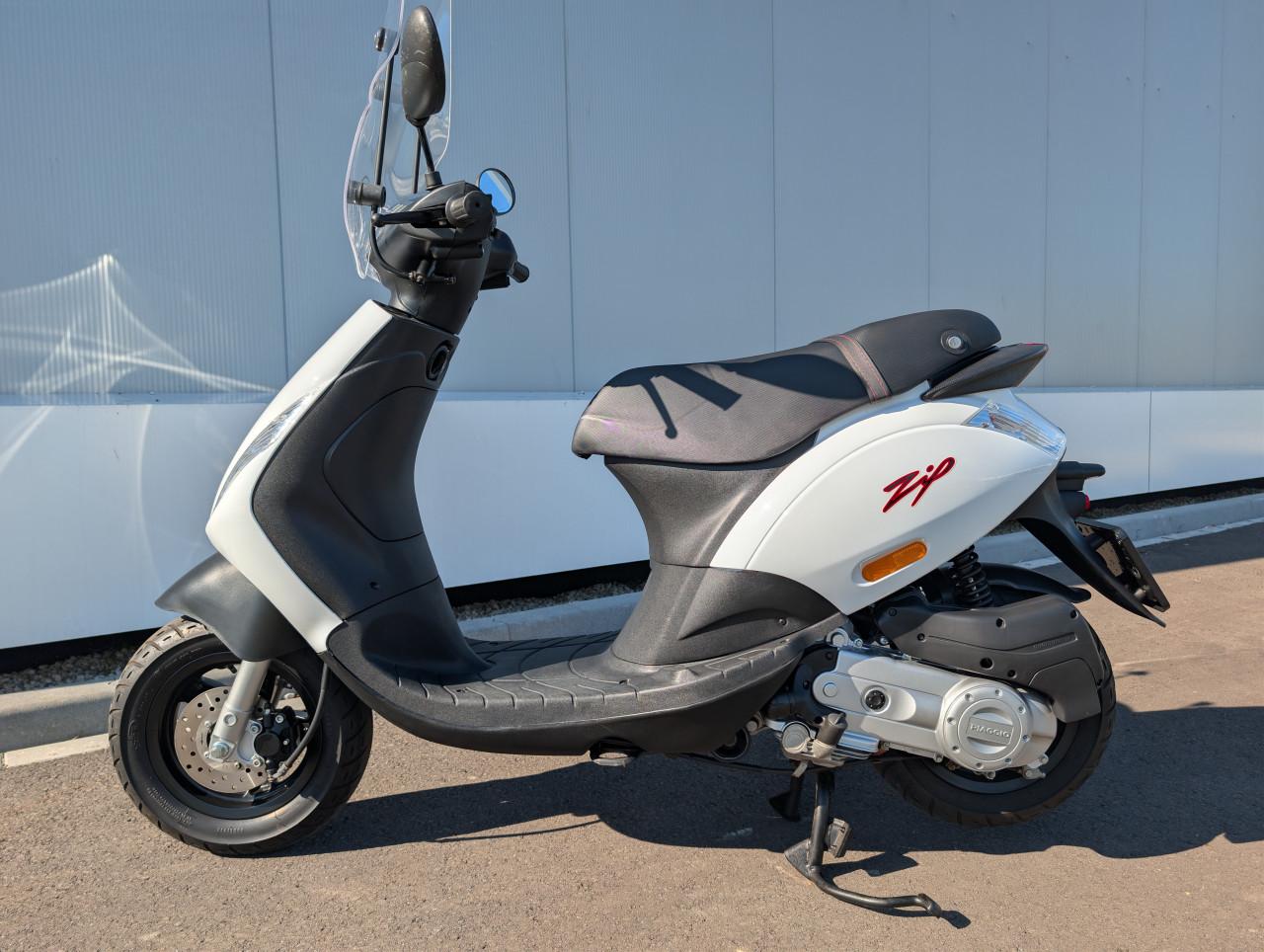 Piaggio Zip 4T *nieuwstaat