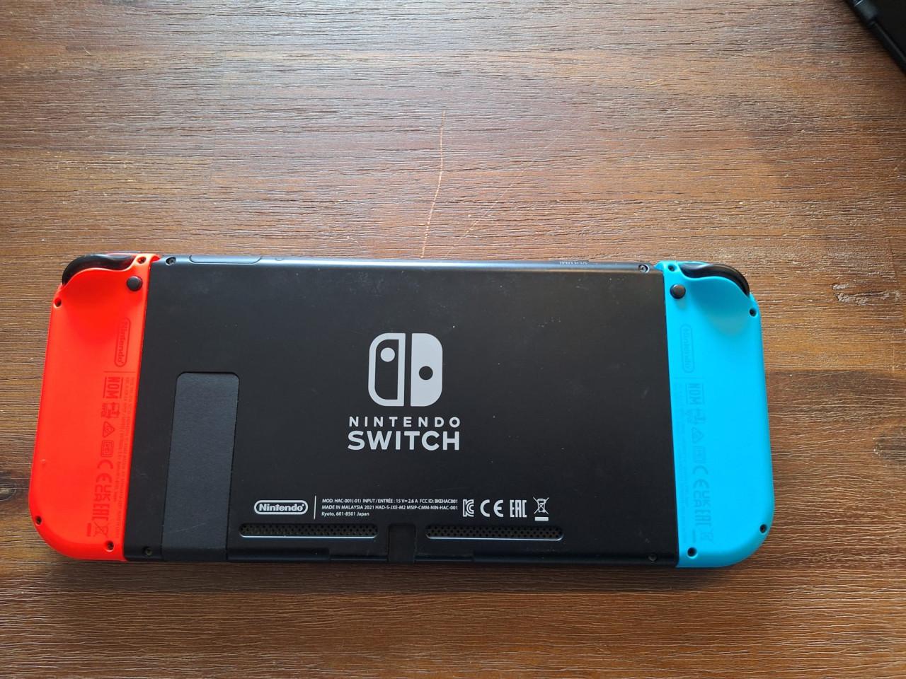 Nintendo Switch