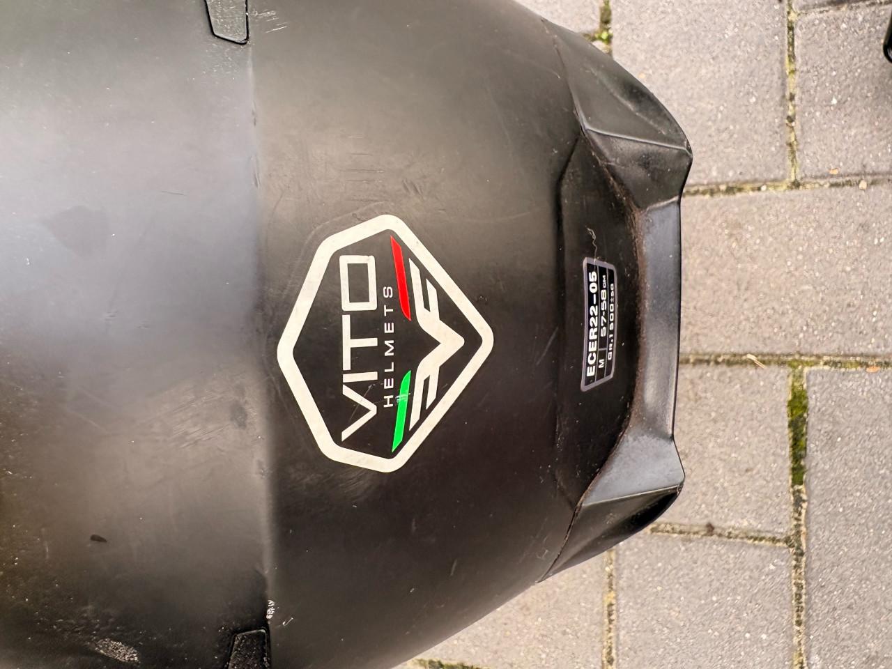 Kinder en volwassen helm en scooter zitje (in zeer goede staat)