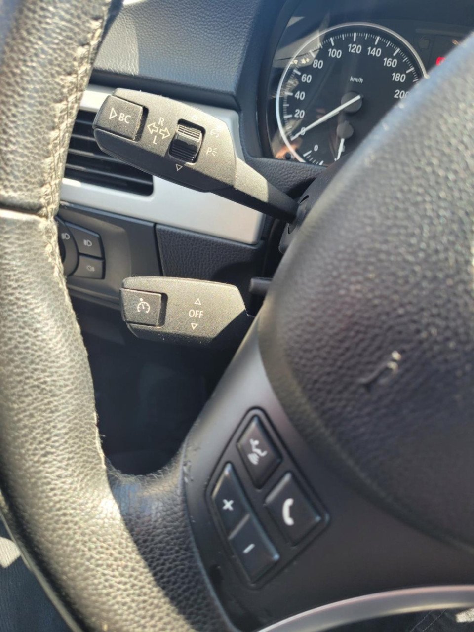 BMW 3-serie 316i business line navi.