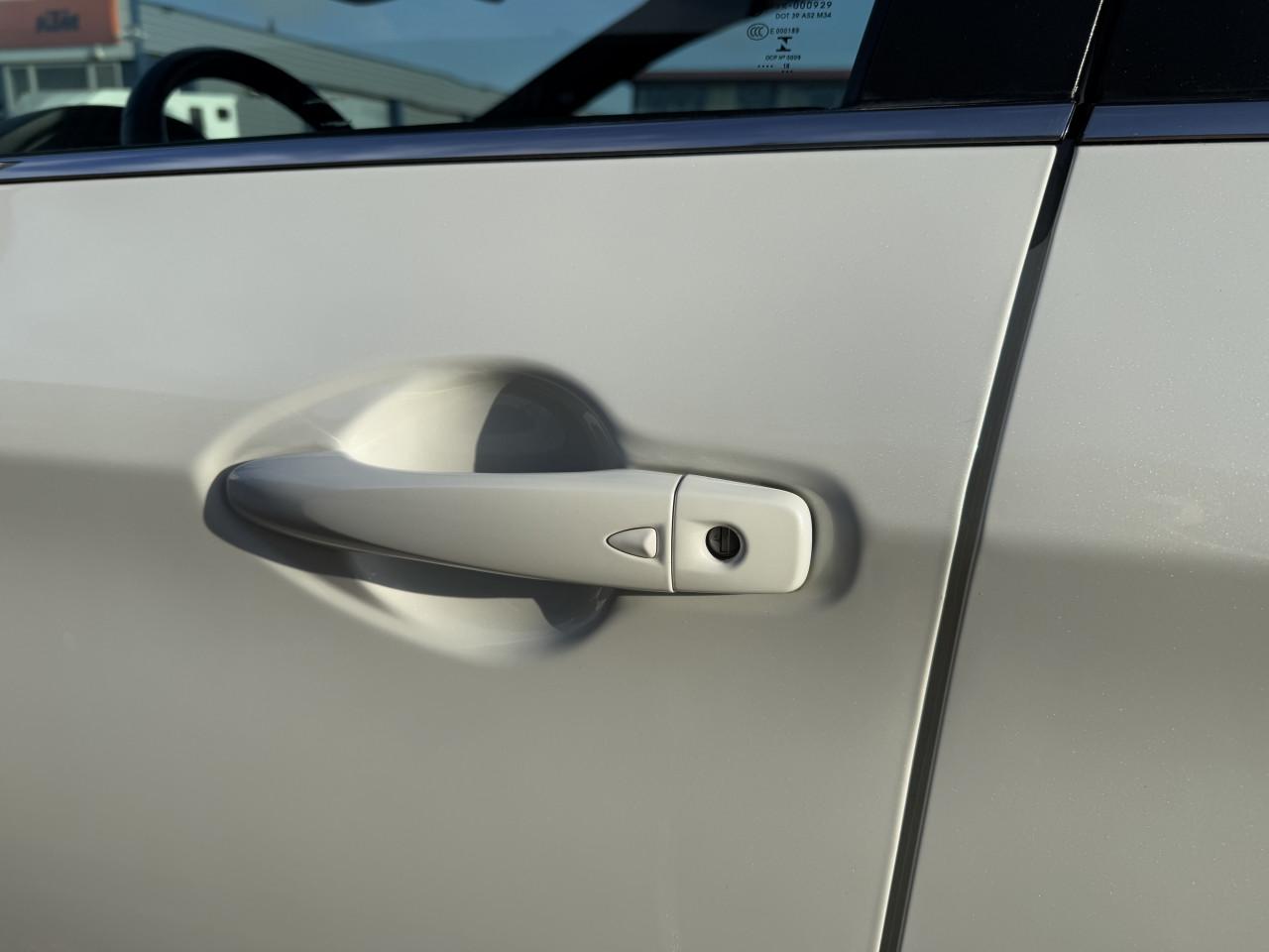 Nissan Qashqai - 1.2 Tekna +