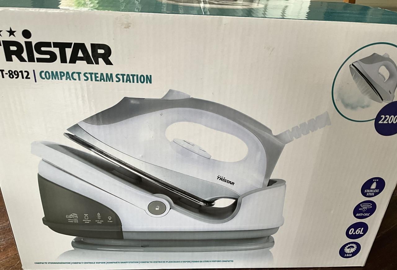 Tristar ST-8912 compact stoomstrijkijzer