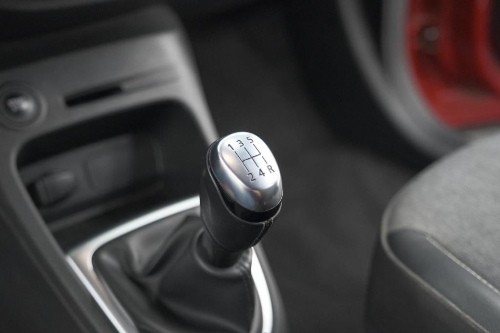 Renault Captur tce 90 intens | camera | navigatie | parkeersensoren