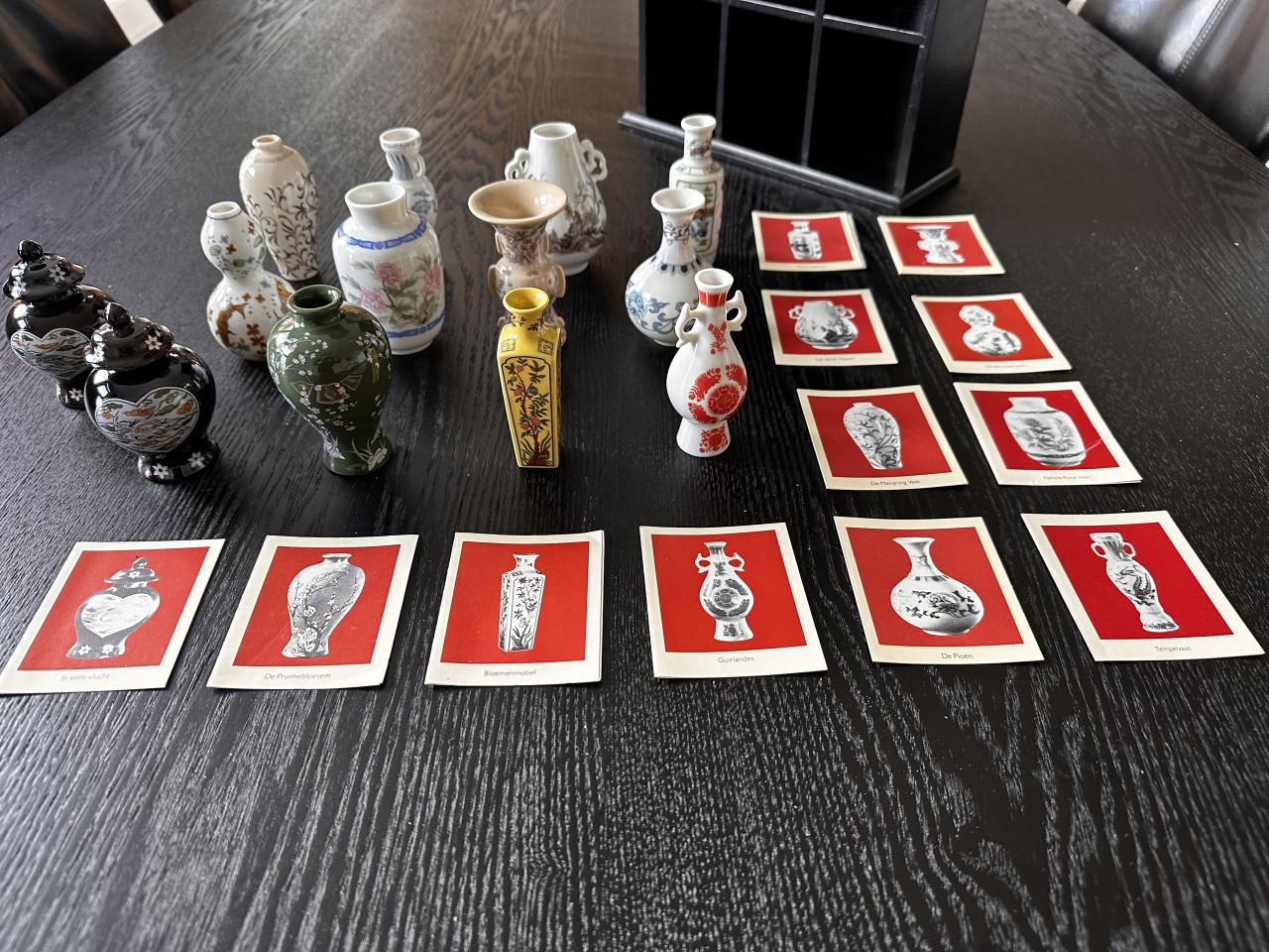 Franklin Mint Japans porseleinen mini vaasjes