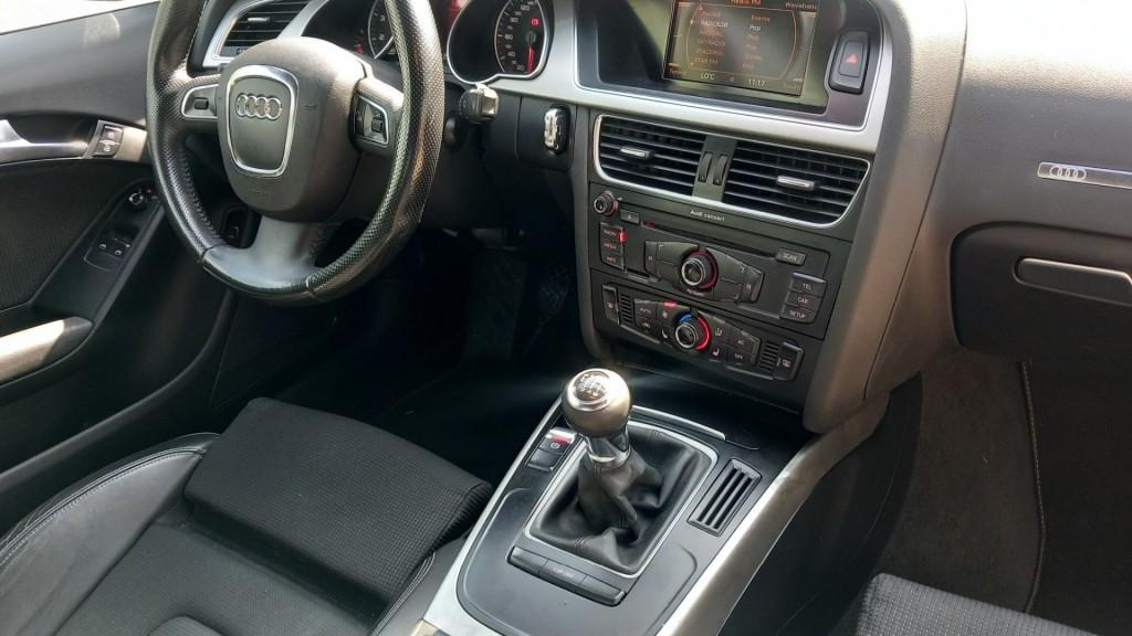 Audi A5 2.0 TFSI ABT 265 pk S-Line bj:2009 airco navigatie 19inch