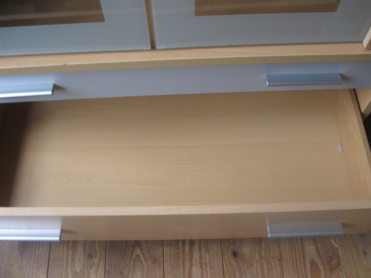 Vitrine kast gratis ophalen