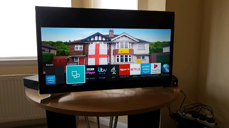 Samsung 32 inch-81cm Smart Led  met Ingebouwde WI-FI