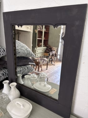 Winkeltje vol met brocante & opknappertjes