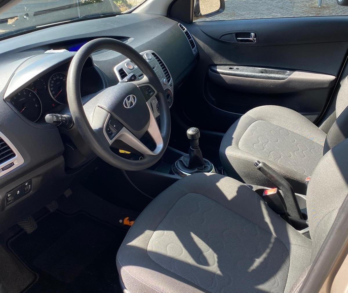 🚗 Hyundai i20 1.2i i-Motion | 52.370km! | Trekhaak | Airco | apk +garantie