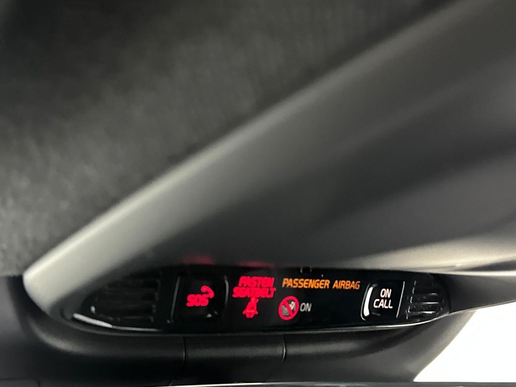 Volvo XC40 t5 262pk recharge r-design| pano| adap.cruise| 360camera