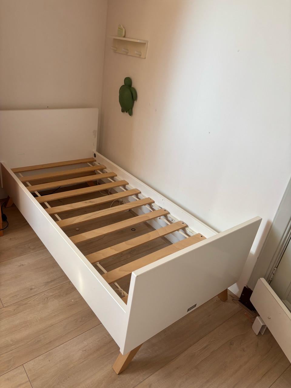 Peuterbed bopita wit hout incl matras