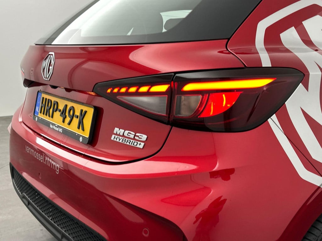 MG Mg3 hybrid+ 1.5 hybrid+ standard | 17'' velgen | camera | apple carplay 