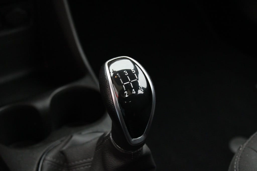 Opel Karl 1.0 120 jaar edition