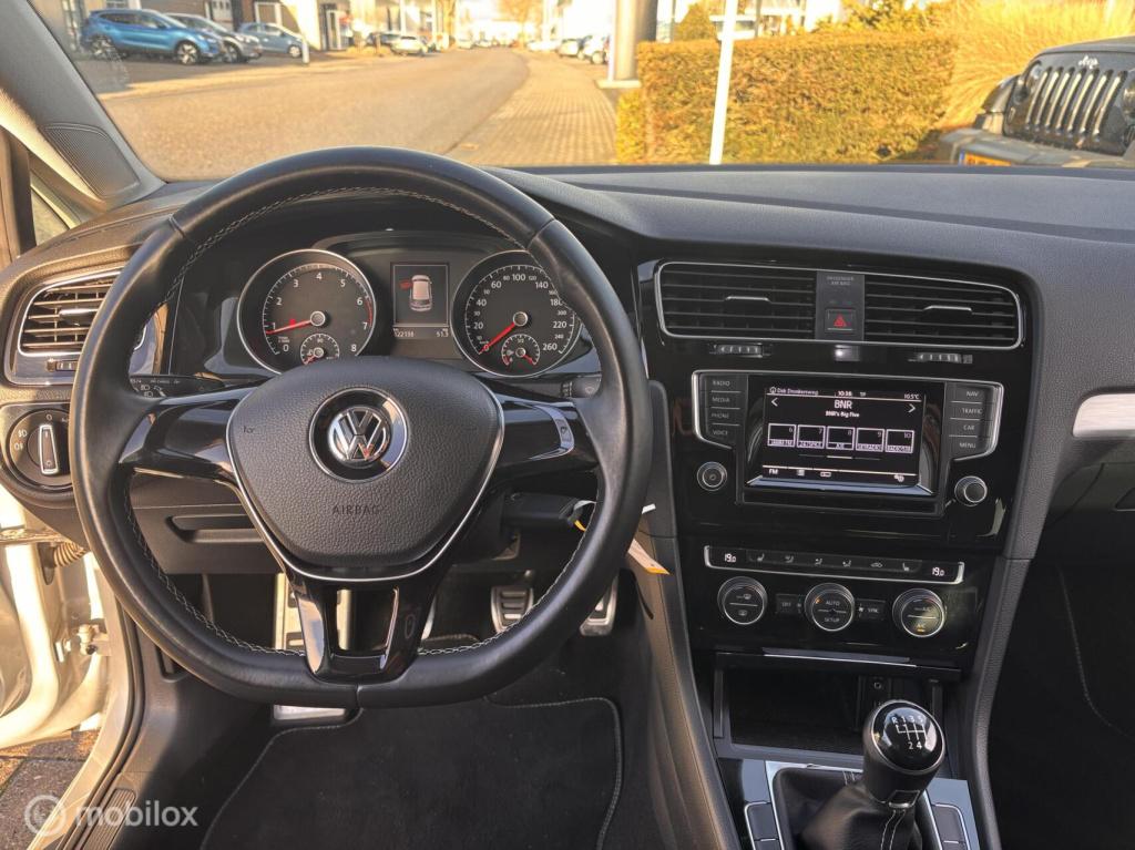 Volkswagen Golf 1.4 tsi cup edition r-line