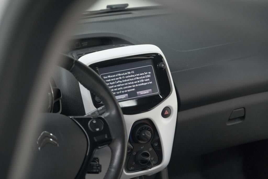 Citroen C1 1.0 vti airscape feel | vouwdak | camera | apple carplay | dab+