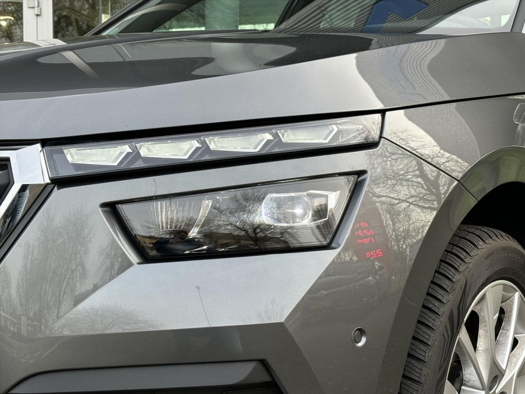 Skoda Kamiq 1.0 tsi greentech 110pk dsg-7 business edition|led|trekhaak|nav