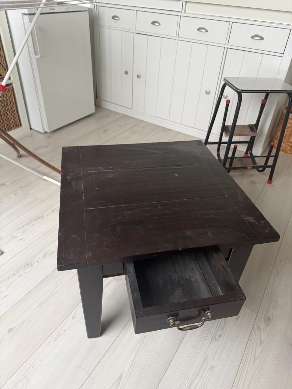 Salontafel kersenhout