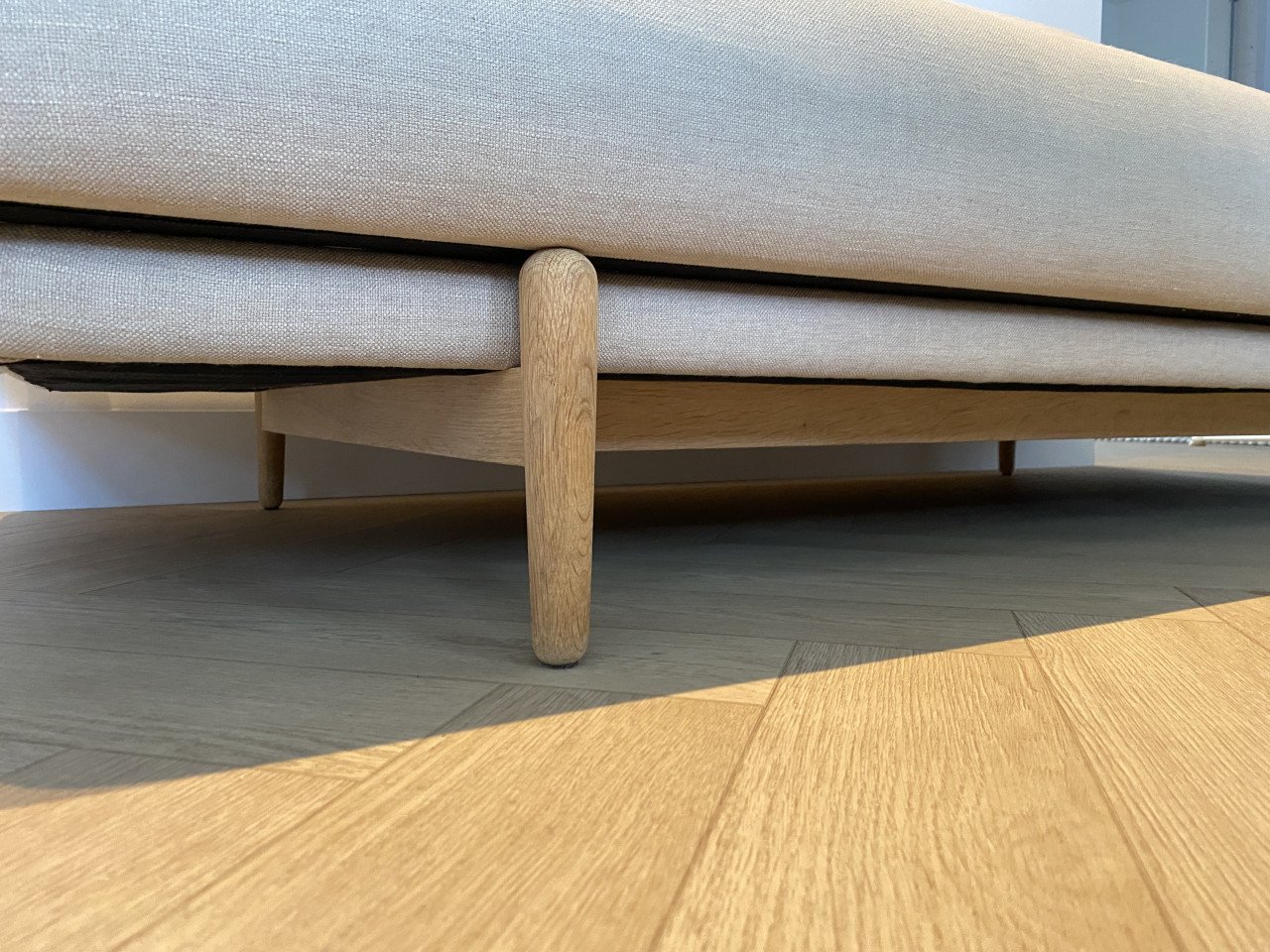 2,5 zits designbank Wendelbo zandkleur