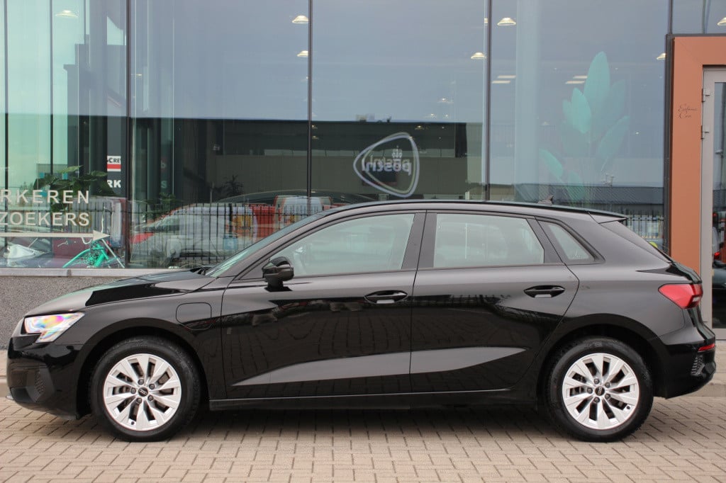 Audi A3 sportback 40 tfsi e edition | led | cruise control