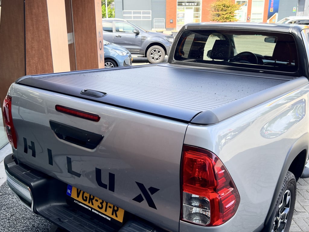 Toyota Hilux 2.4 d-4d-f xtra cab professional | cruise control | dab | came