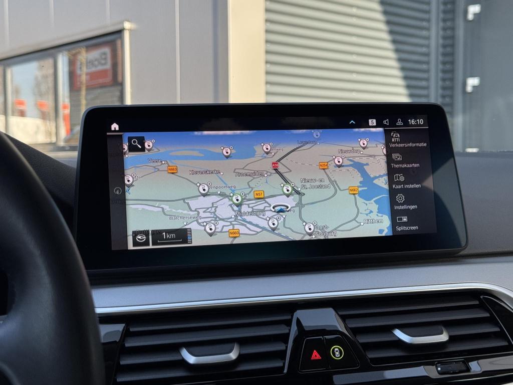 BMW 5 Serie touring 530e xdrive business edition plus soh 98% nl-auto!