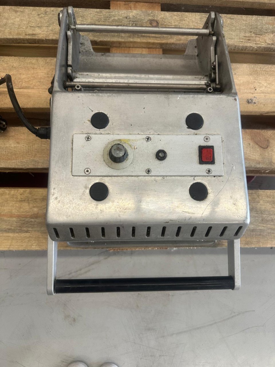 SEAL MACHINE VOOR ALUMINIUMFOLIE