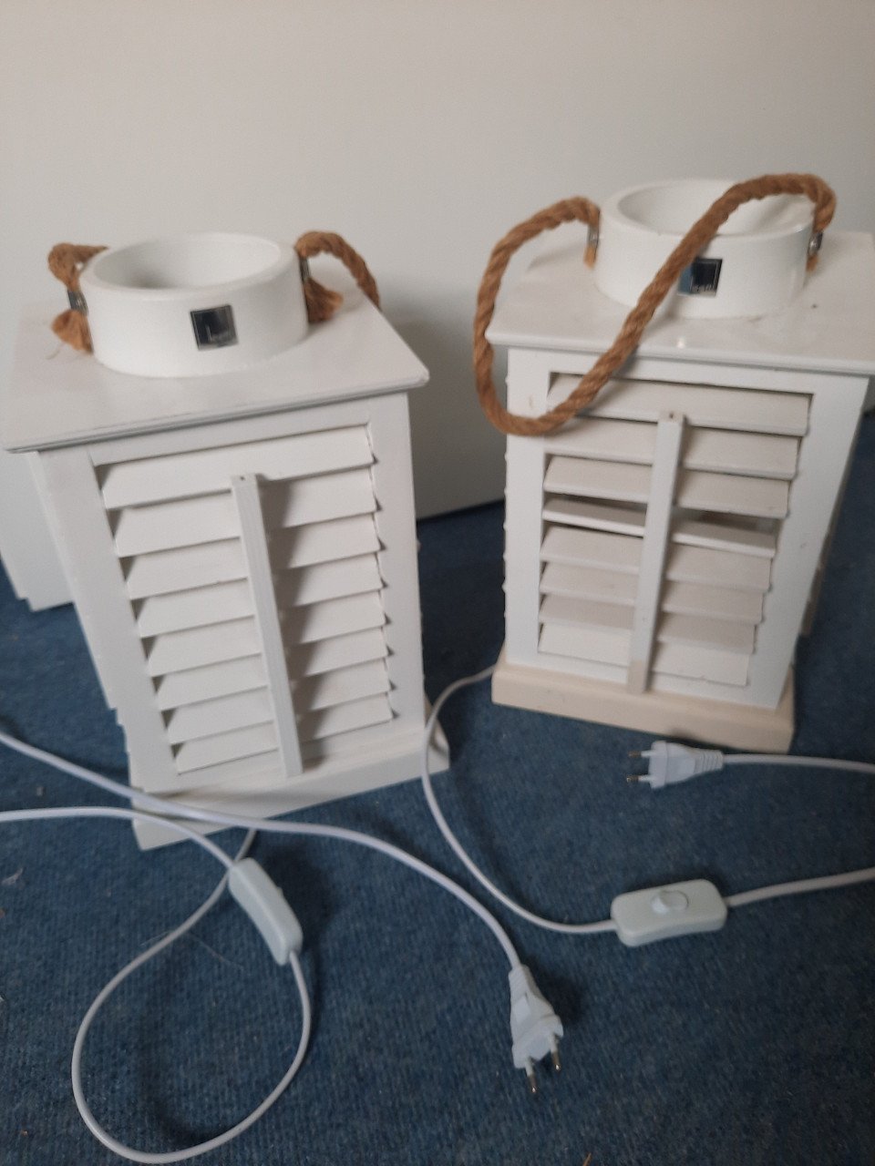 2x louvre lamp wit