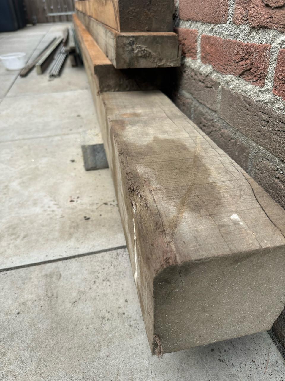 Hardhouten balken , diverse maten