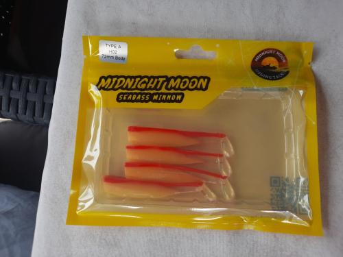 Midnight moon seabass minnow