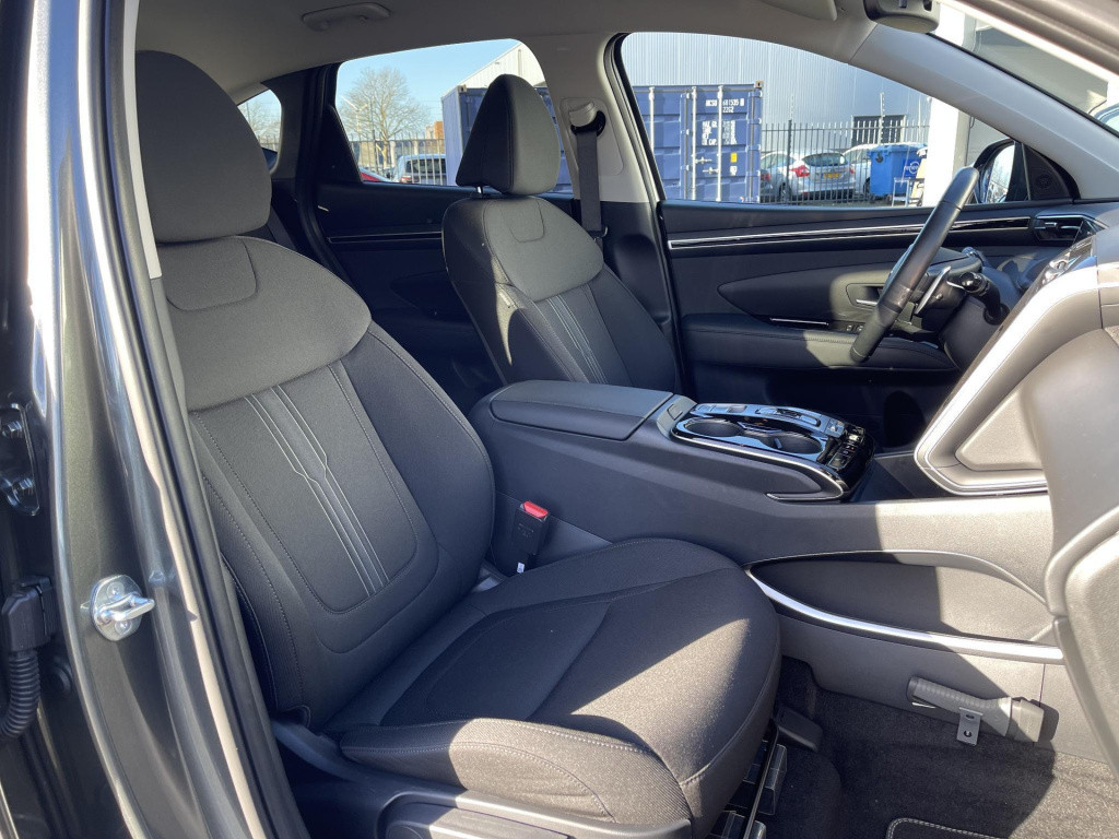 Hyundai Tucson 1.6 t-gdi phev comfort smart 4wd | navigatie | camera | appl