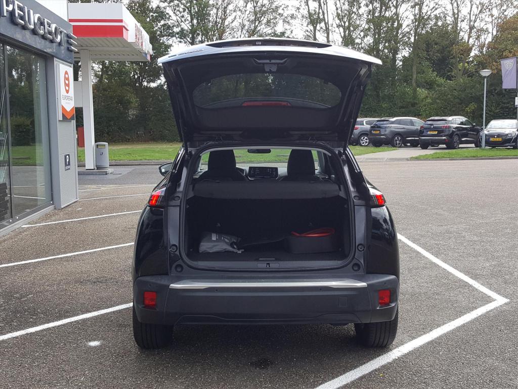 Peugeot E-2008 ev 50kwh 136pk allure pack apple carplay &android auto | nav