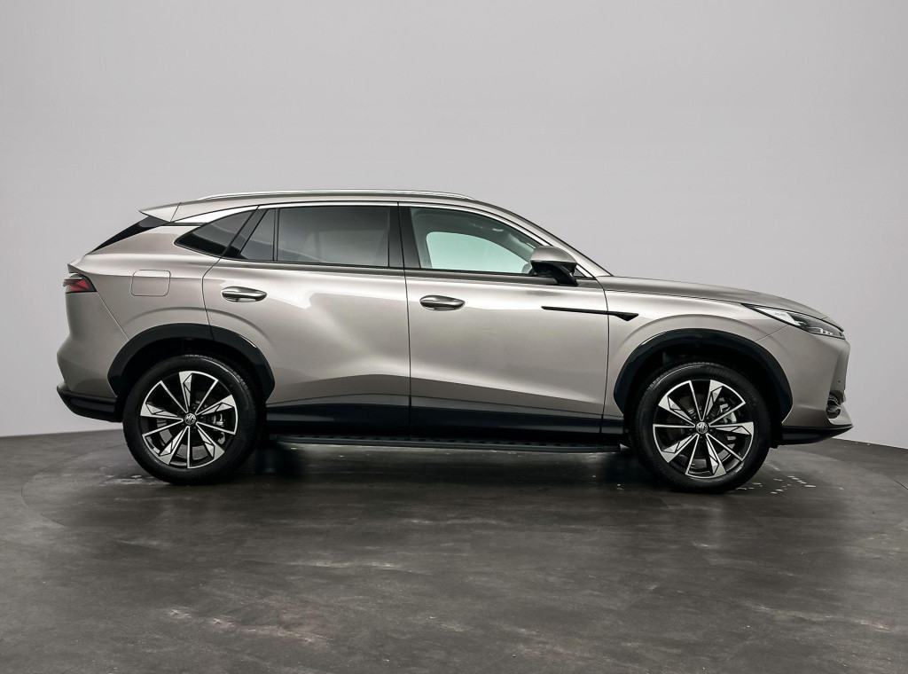 MG Hs 1.5 luxury | mg upgrade deal | nieuw te bestellen | leder | 100 km el