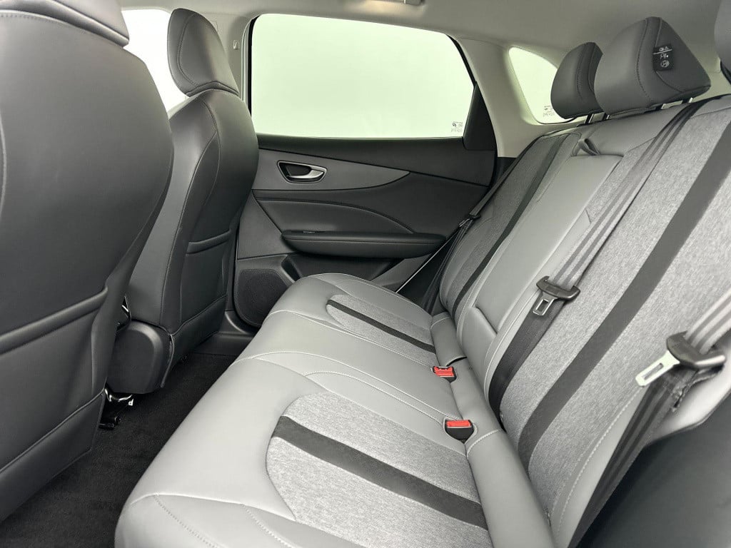 MG Mgs5 Ev luxury 64 kwh | €1.500,- inruilbonus | incl. gratis iphone 16 of