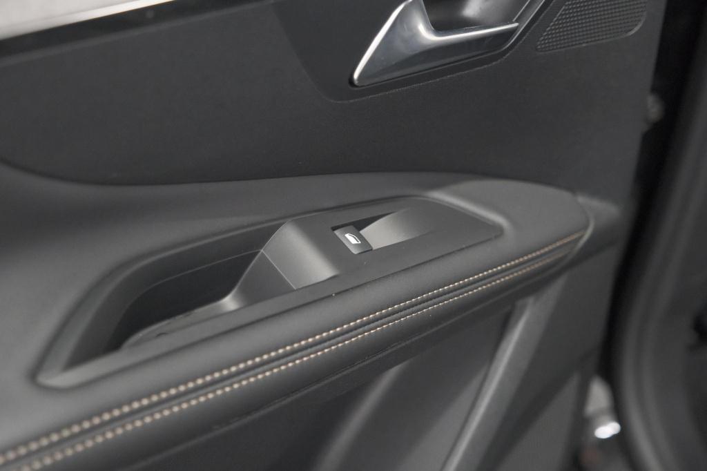 Peugeot 3008 1.2 hybrid 136 gt | 360 camera | adaptieve cruise control | el