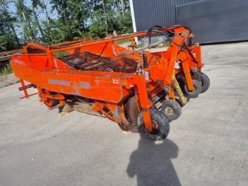 UIENROOIER AMAC+ LOOFKLAPPER