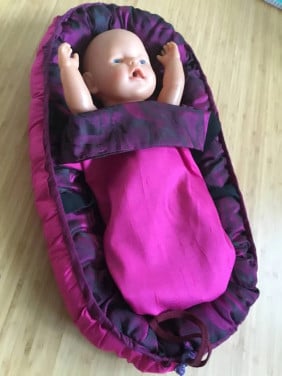 Baby born / babyborn set . Opbrengst KiKa. Poppenkleertjes.