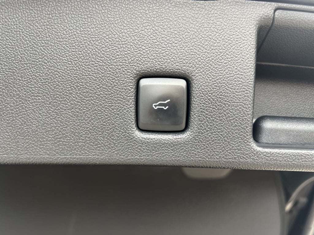 Ford Kuga 2.5 phev e-cvt 225pk st-line x , winterpack , trekhaak , head up 