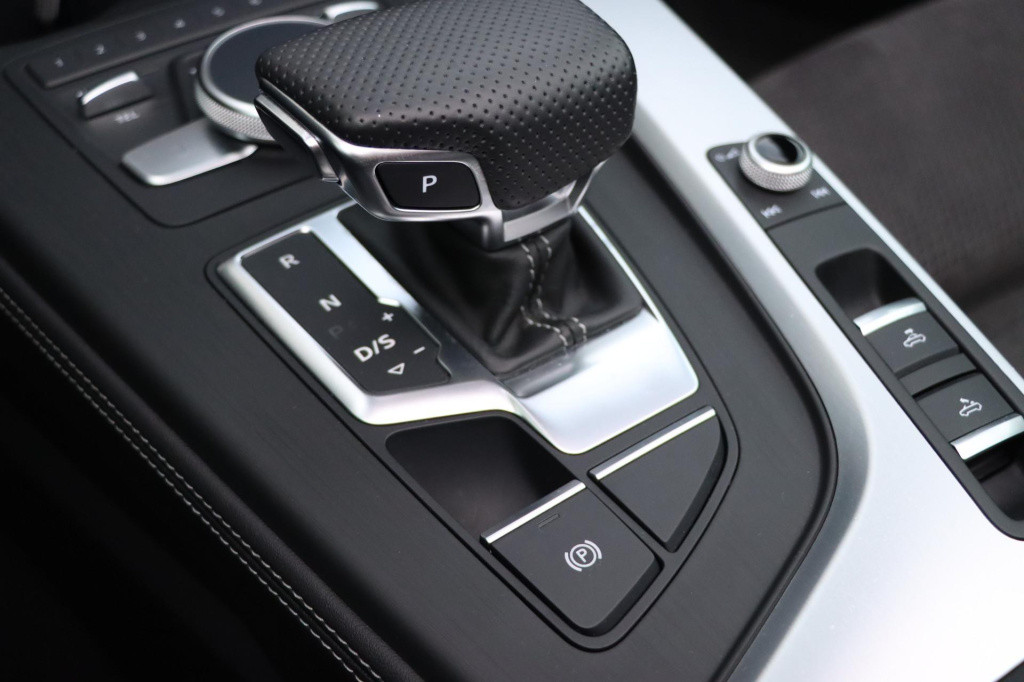 Audi A5 cabriolet 2.0 tfsi mhev sport pro line s 190pk