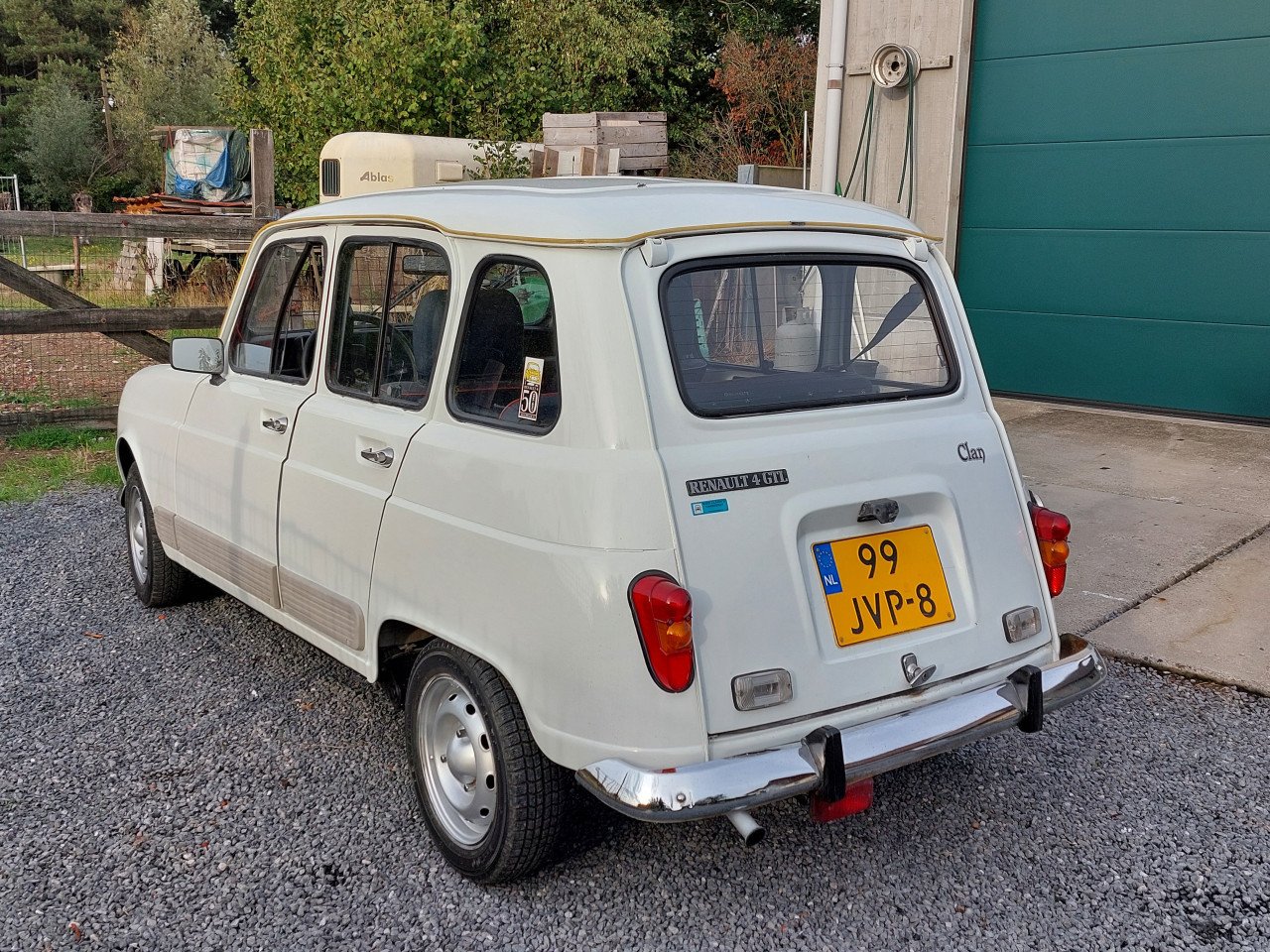 Renault 4