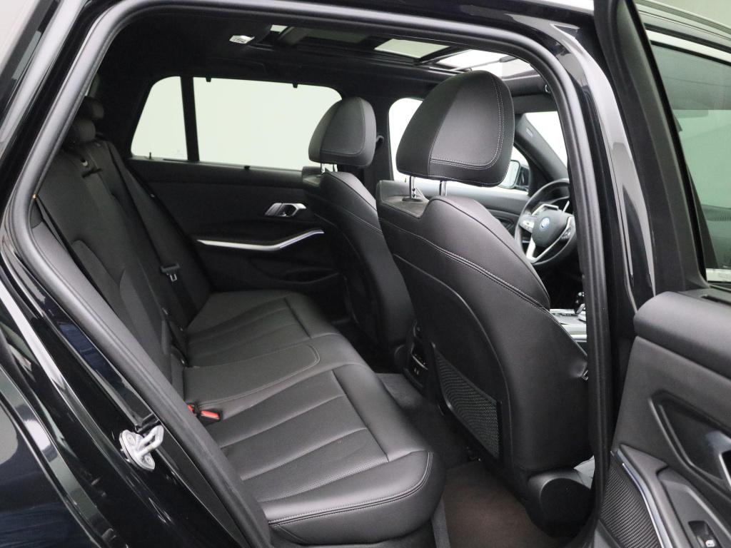 BMW 3-serie touring 320e business edition plus | automaat | lmv | navigatie