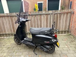 Te Koop Scooter GTS TOSCANA