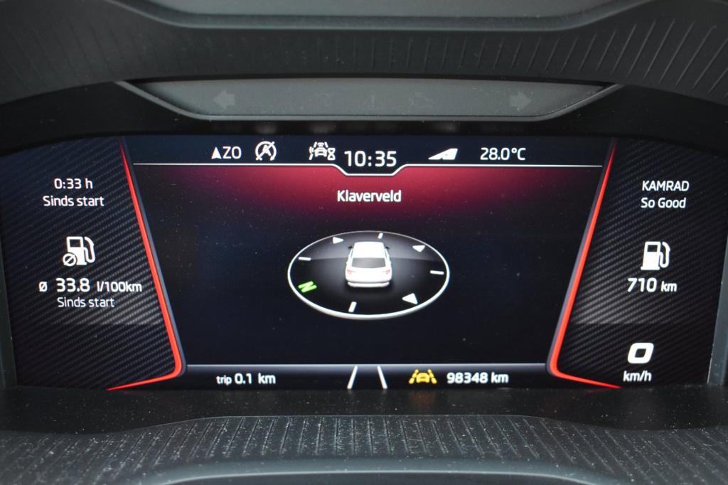 Skoda Karoq 1.5 tsi act sportline | trekhaak | canton | adaptieve cruise co