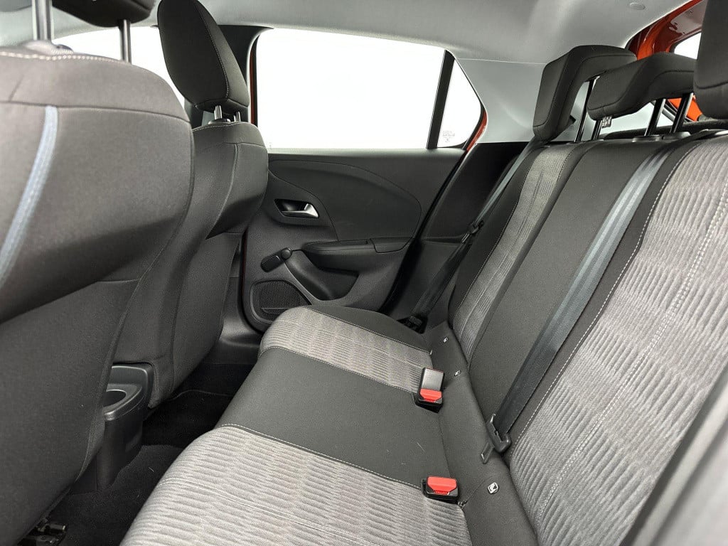 Opel Corsa 1.2 edition | automaat | airco | cruise control
