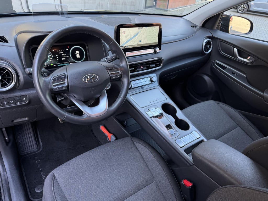 Hyundai Kona ev fashion 64 kwh | navigatie | camera | head-up display | pre
