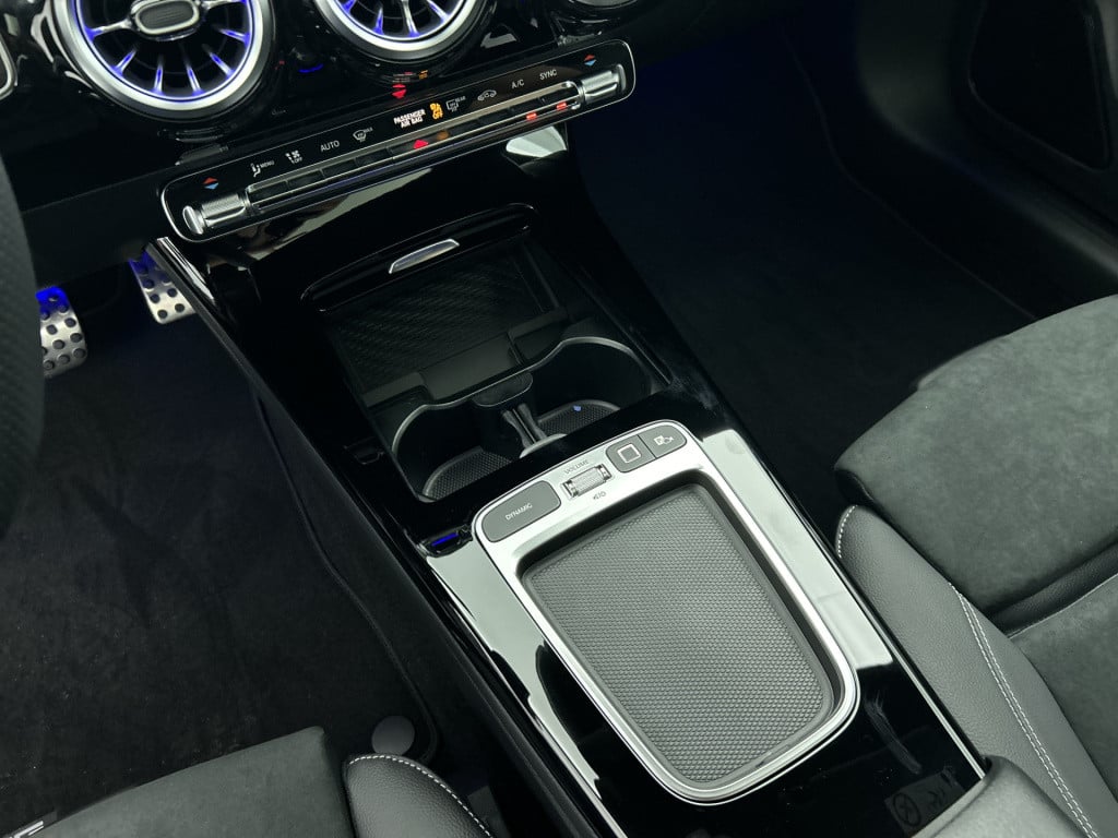 Mercedes-Benz Cla 180 business solution amg | amg line plus pakket | antidi