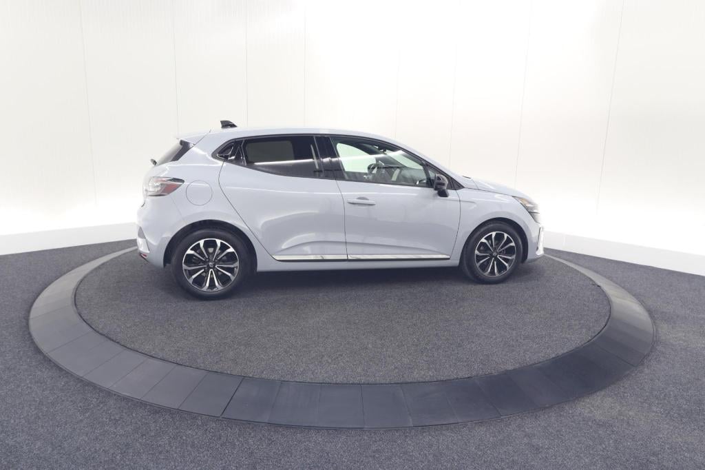 Renault Clio tce 90 gpf techno | 360 camera | adaptieve cruise control | 9.