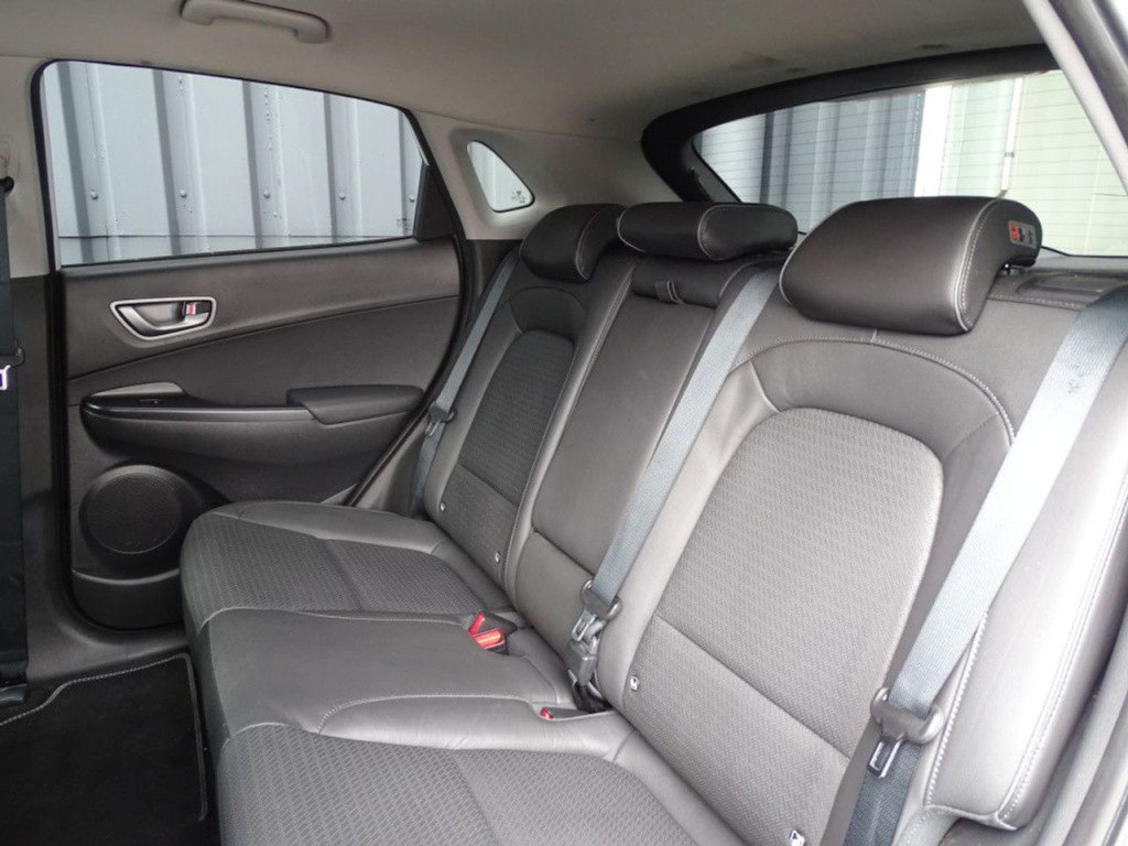 Hyundai Kona ev premium 64 kwh led | stoelkoeling | hud
