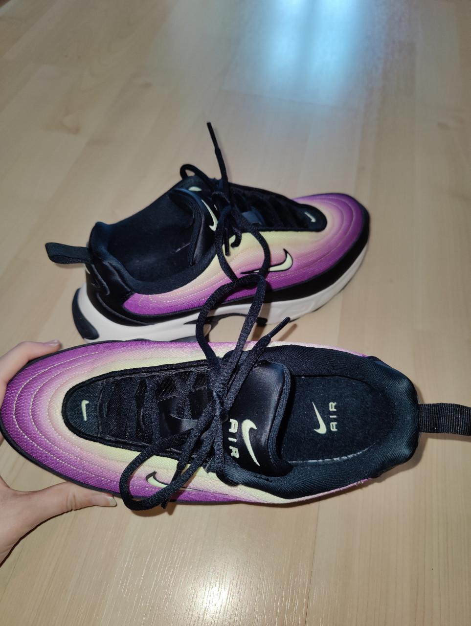 Nike Air Max Portal Sneakers mt 38 met kleurverloop