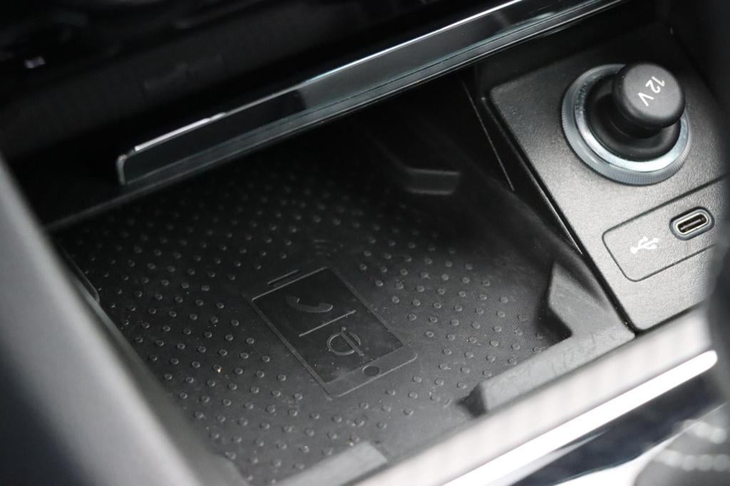 Skoda Superb combi 1.4 tsi iv sportline business 218pk dsg6